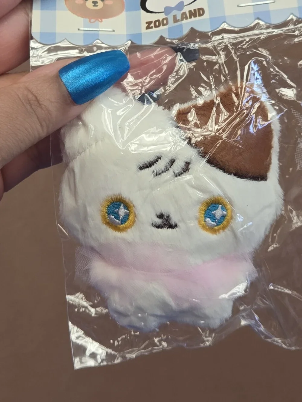 Cute Plush Cat Bag Charm/Keychain with Star Clip - White & Brown